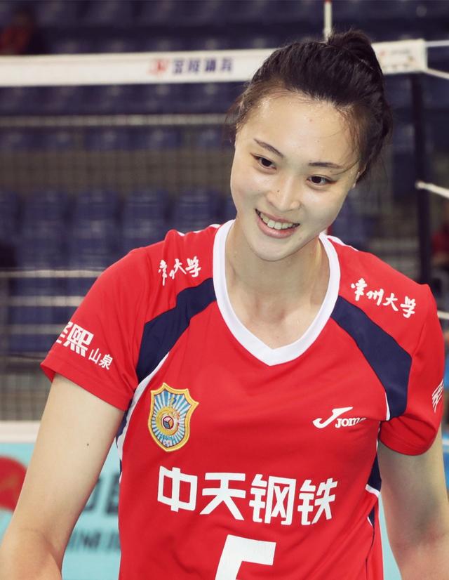 娶到1米92女排冠军惠若琪什么感受?矮12厘米丈夫:生活很滋润!
