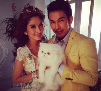 泰国女星aff婚变后荧幕搭档aum看望她和女儿,有望尽快回归