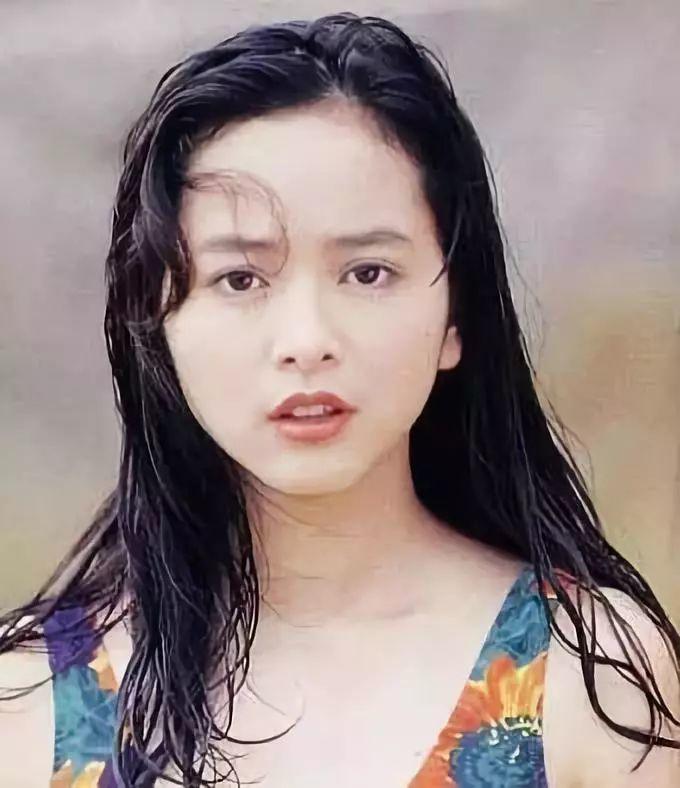 玉女叶蕴仪近况曝光!林志颖曾疯狂追求!当红闪婚渣男45岁变大妈