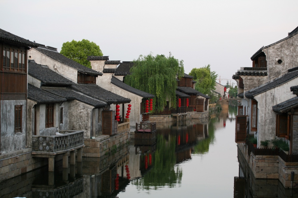 这个古镇厉害3000年的江南水乡诞生中国古代铜活字印刷鼻祖