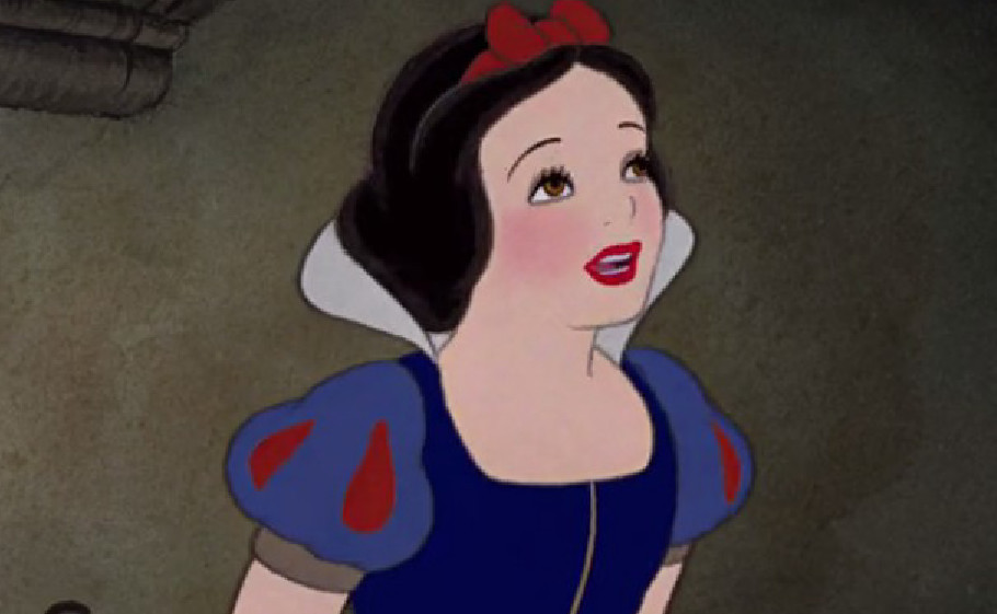 迪士尼公主:5个版本的白雪公主,原版的最丑,最后那个超好看!