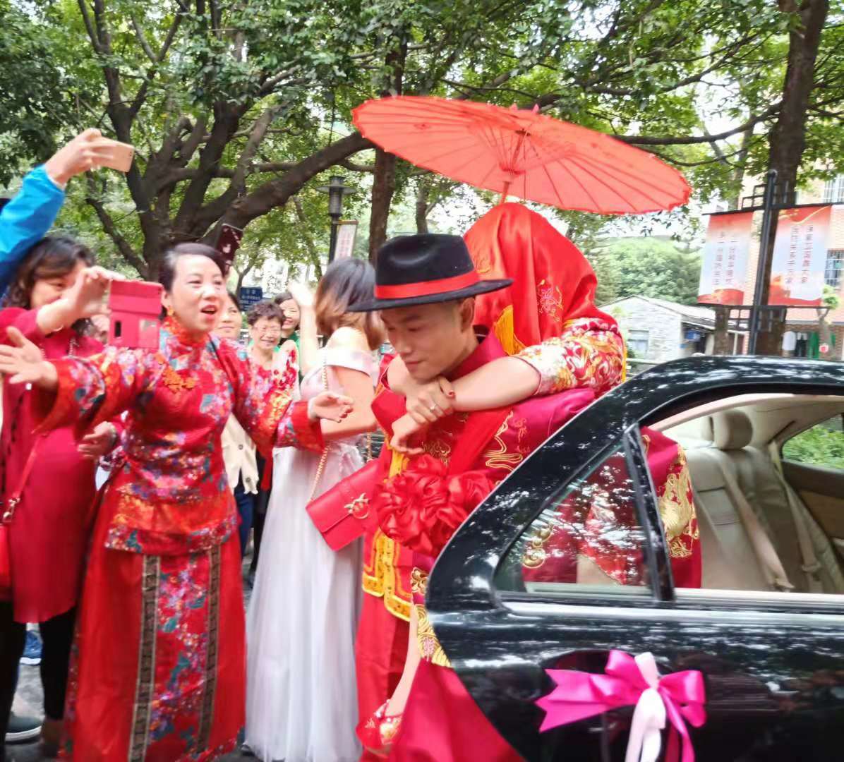 广东大妗姐传统婚礼中国传统岭南婚嫁文化重现羊城