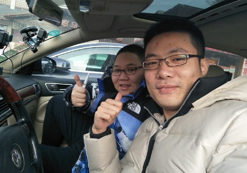 斗鱼主播叶音符评价大司马是娱乐主播 正方形打野太弱智