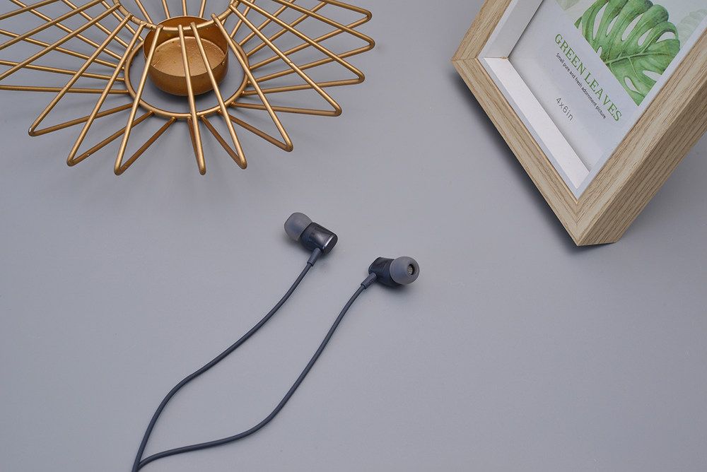 轻巧无感佩戴 魅族ep52 lite蓝牙耳机开箱图赏