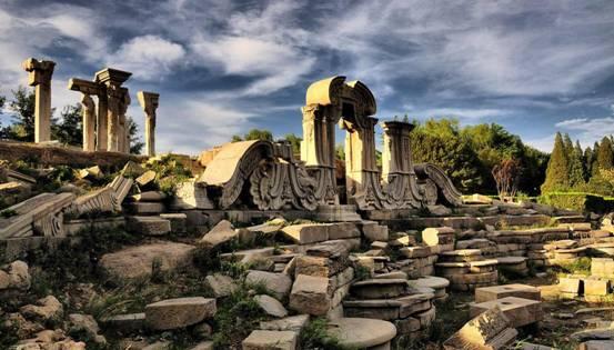 圆明园烧毁前照片流出,昔日美景震撼人心,可惜只剩残垣断壁