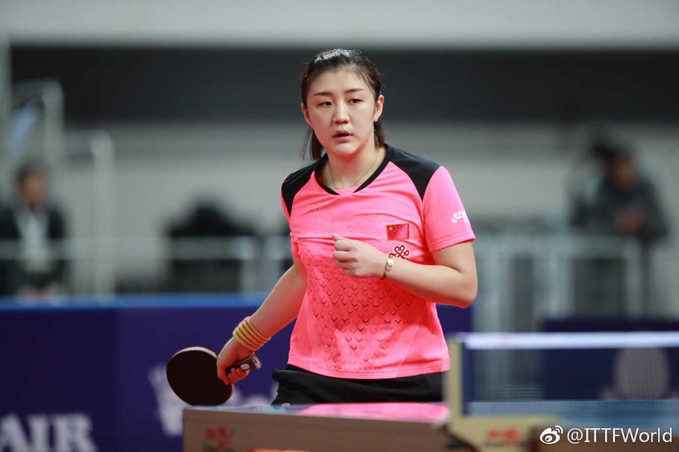 国乒新王1-4再次落败,陈梦连胜内战强势晋级4强