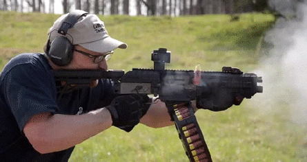 cs的连喷是什么枪美军制式霰弹枪查水表专用