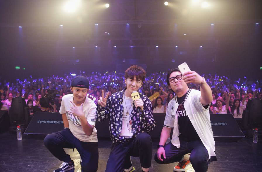 摩登兄弟"刘宇宁"唱歌究竟如何?薛之谦的点评太致命!