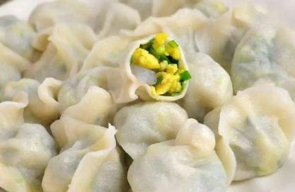 包饺子素菜也可以,学会这种素馅饺子,简单美味!