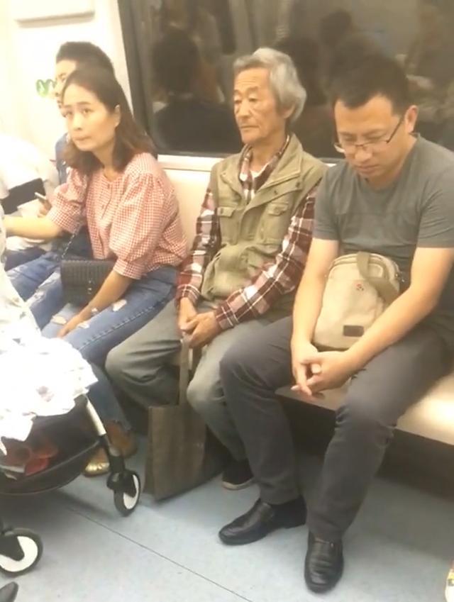 大家对于应宝林在《陈翔六点半》里的"妹大爷"形象喜欢吗?