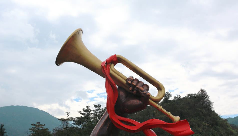 三十年不曾使用的军号为何要在今年的十月再次恢复原因很简单