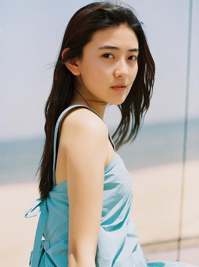 出道以来一直演配角终于凭借一部剧走红全国演技却被质疑诟病