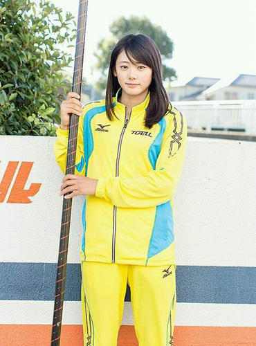 长相清纯酷似贾静雯,八块腹肌引人注目|腹肌|今野|长相_新浪新闻