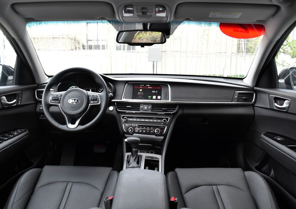 试驾起亚k5混动版,内饰吊打凯美瑞!却比卡罗拉便宜