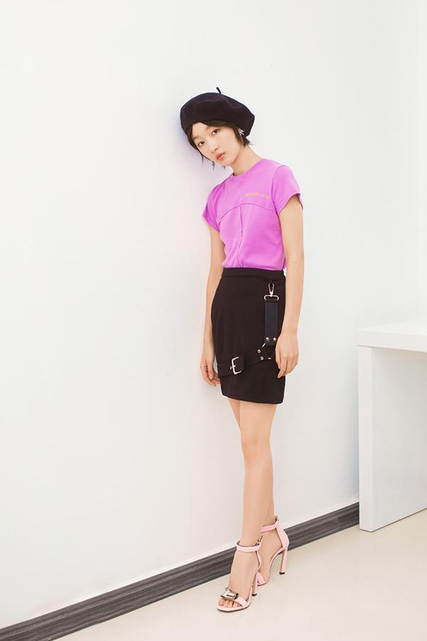 周冬雨的骚气"姹紫嫣红"了解一下