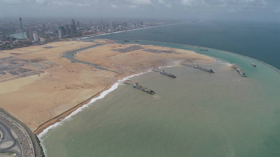 用户反馈登录中国造岛神器现身印度洋一座大型岛屿横空出现