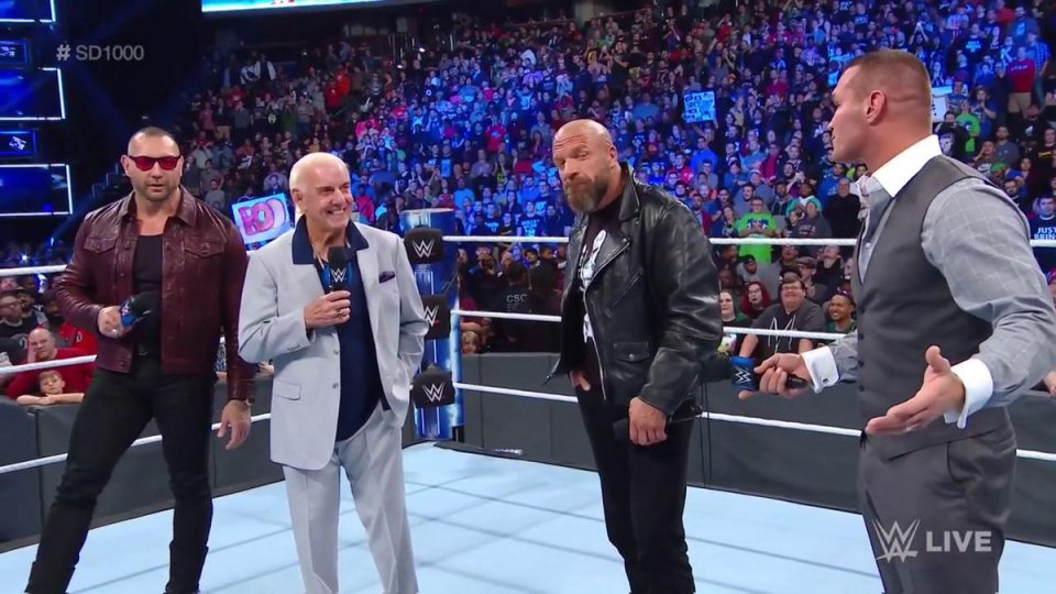 进化军团四神同台今年的皇家大战毫无疑问是本年度最成功的ppv之一,当