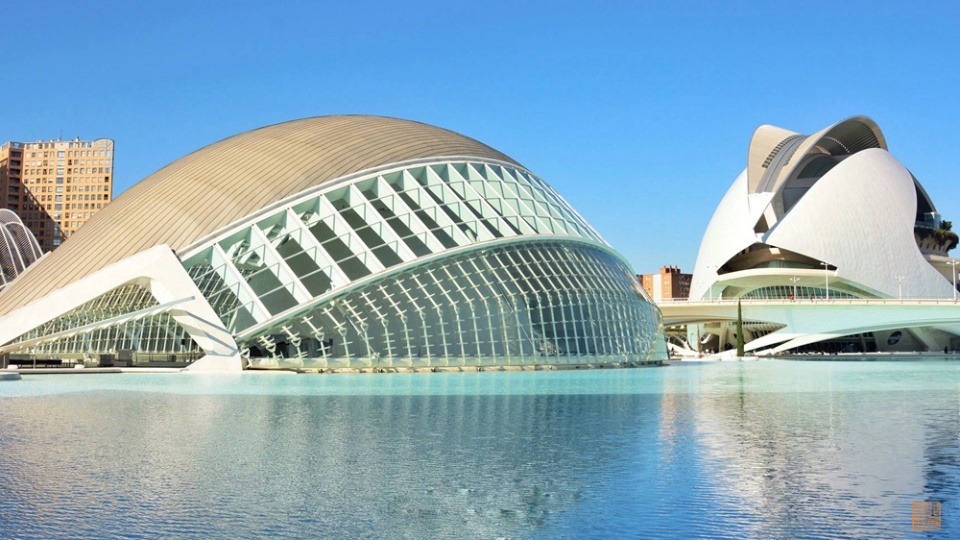 全球最美建筑:投资超过10亿欧元,仿如未来魔幻城