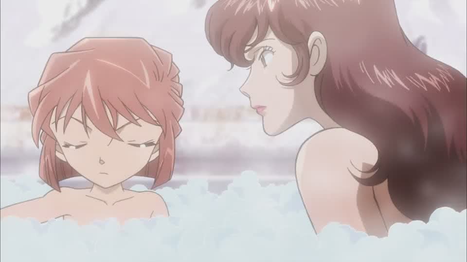 名侦探柯南:当灰原哀送福利,峰不二子笑了,网友:柯南呢?