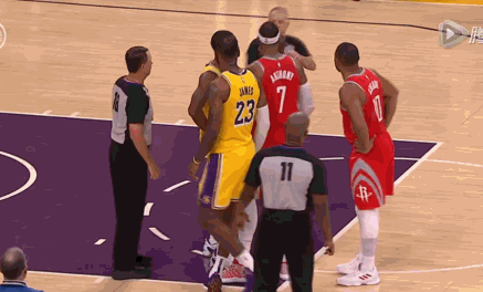 湖人火箭火爆群殴,nba两大顶级控卫挥拳对打 莺歌背后偷袭保罗