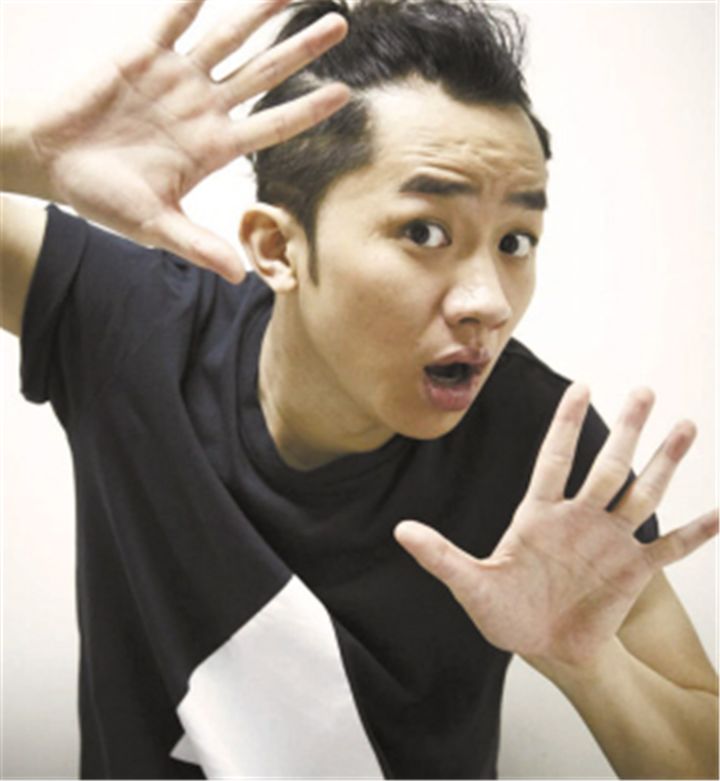 王祖蓝公开小公主外貌看完女儿4d照片失落说道她鼻大嘴唇厚