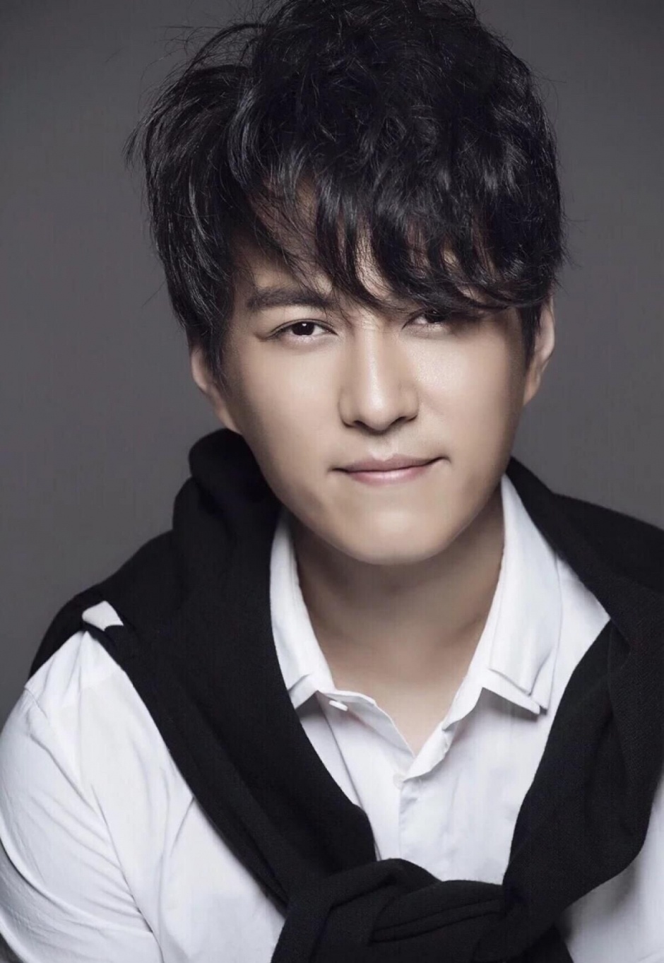 长得帅又不花心的6大已婚男星,靳东朱亚文已成好男人标杆!