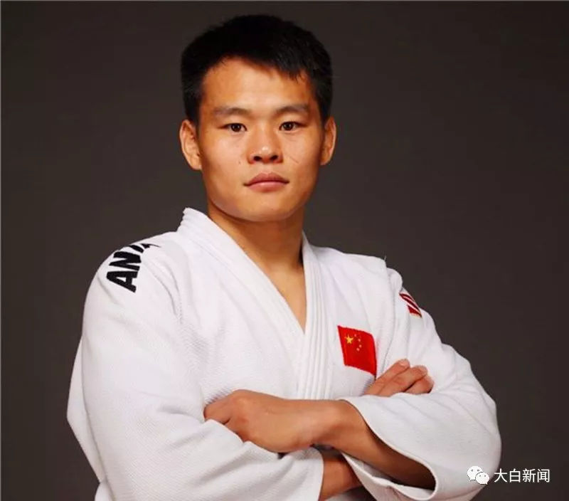 【撰文/赵三军 统筹/刘姝蓉】今天(3月29日)是柔道冠军马端斌实名举报