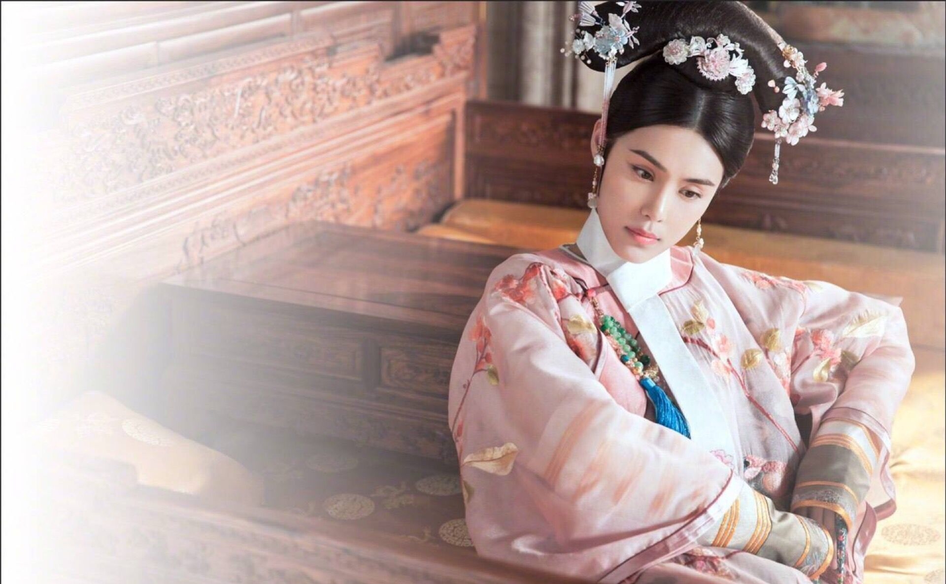 每个人都需要一组古装大片,但你知道韩丹彤的最美吗?