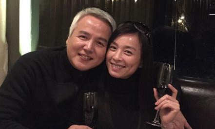 台湾红极一时的影坛学生情人,出演过《婉君》中的兰萱