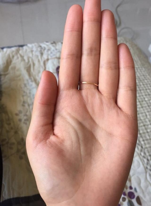 手掌川纹,川纹利外出闯荡发展,事业外面发展成就更大,晋升运更好