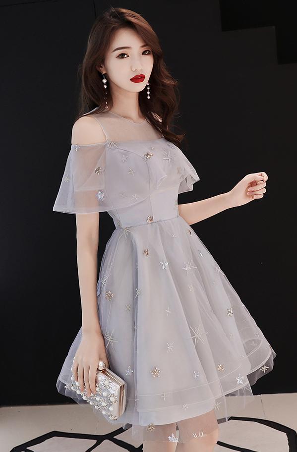 世上最美的衣服大概就是婚纱其次的应该是伴娘服性感可爱俏皮