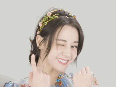 女明星wink哪家强?吴宣仪热巴杨幂都比不上她,经典眨眼杀