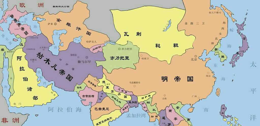 刚开始时,帖木儿帝国的最高统治者帖木儿想明王朝俯首称臣,岁岁朝贡.