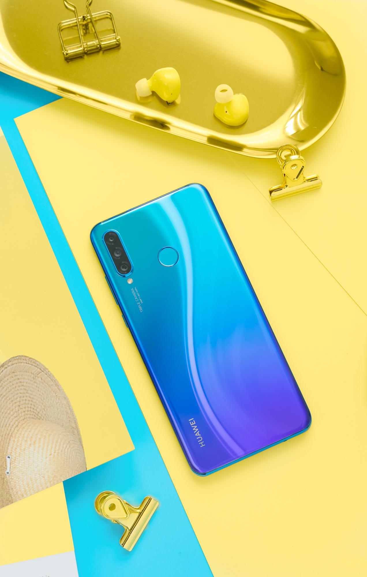 蓝色在什么时候最让人期待在华为nova4e发布的今天