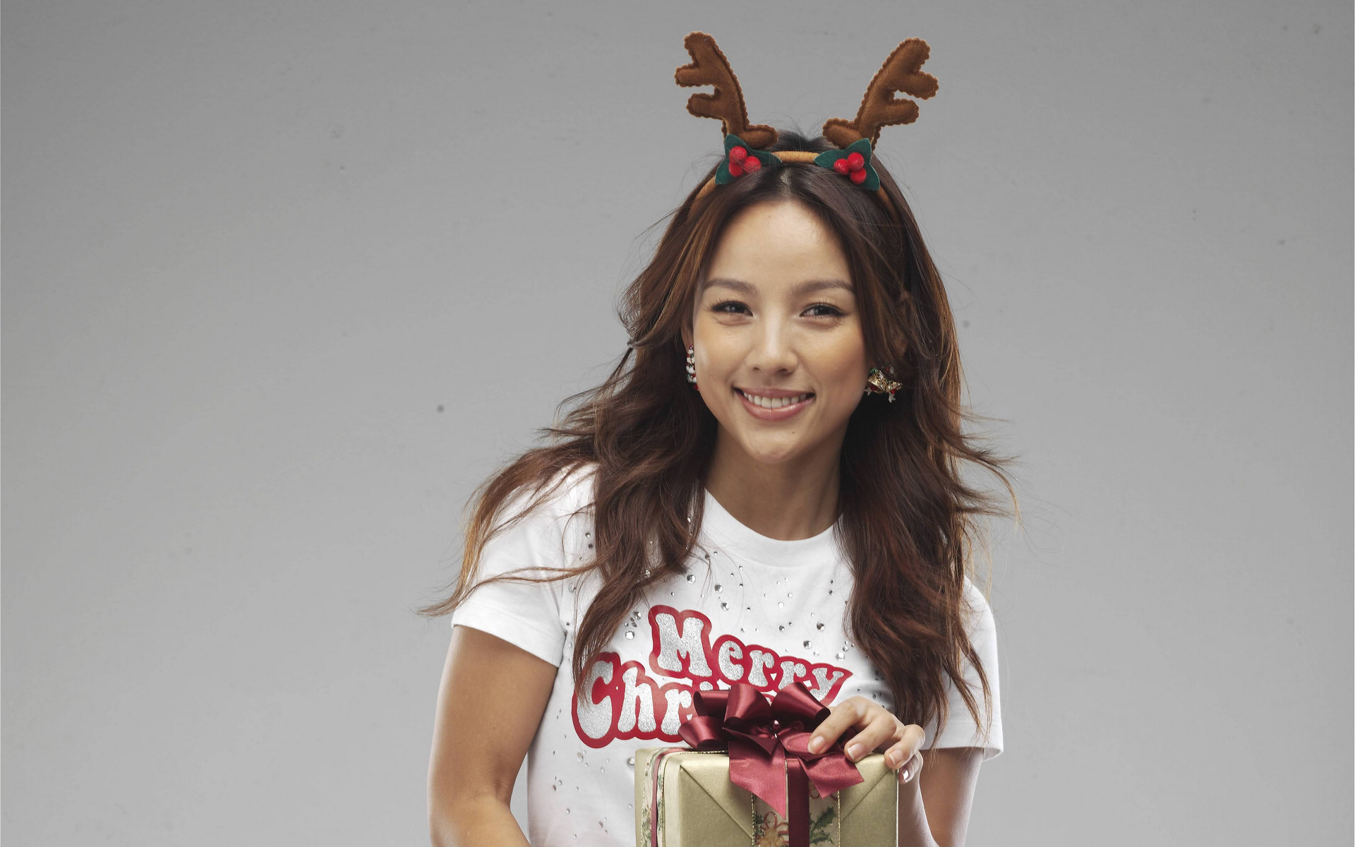 39岁李孝利大变样,剪摩卡波波头清纯的不行了,看了我也想换发型