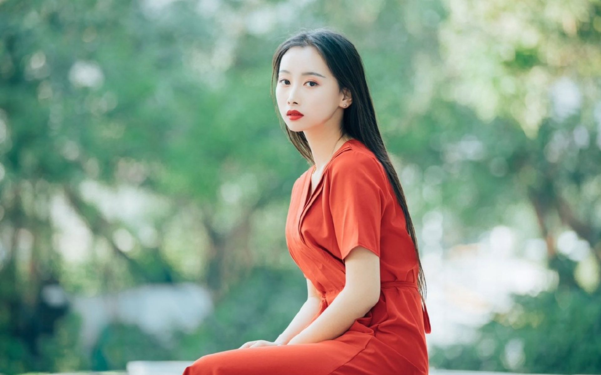 最我行我素的4星座女,遵从自己的本心,不在意他人的看法