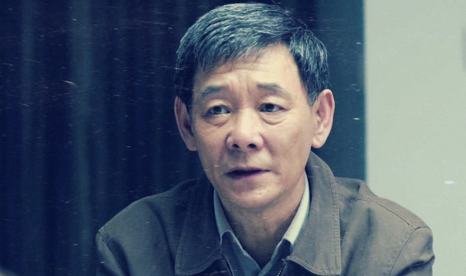 72岁李光复近照,大眼孙女长相神似他,儿子却是他一生的骄傲