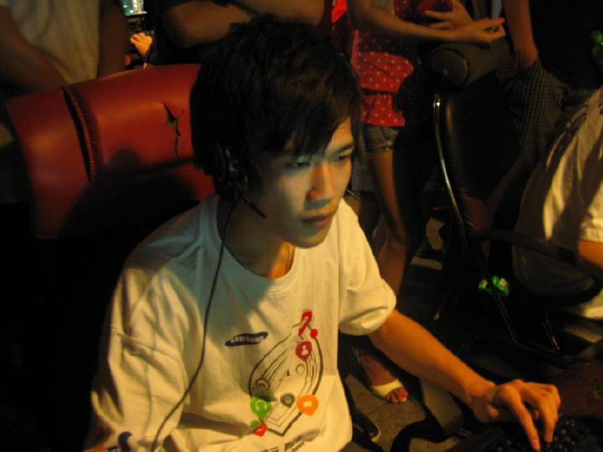 dota时代pis冠名影魔,b神冠名敌法,为何到了dota2要取消冠名呢