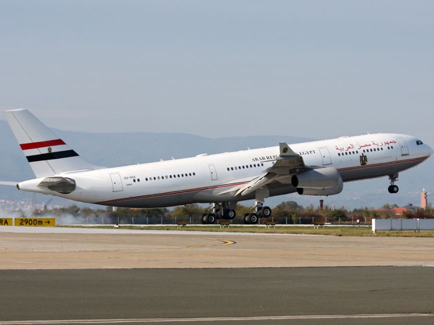 2008年:空客340 - 212,文莱的苏丹拥有这架稀有飞机的豪华版.