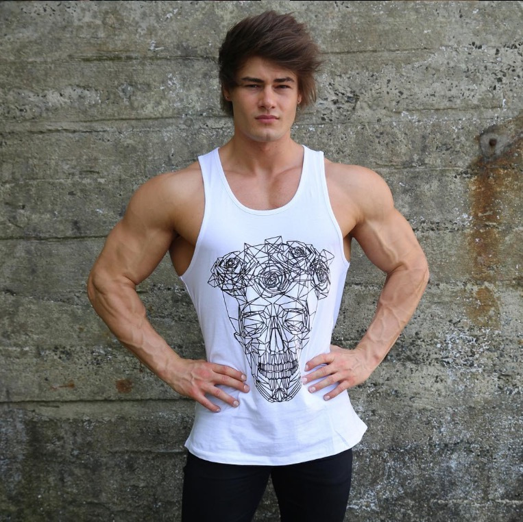 凭啥他能成为拥有360万粉丝的超级健身网红