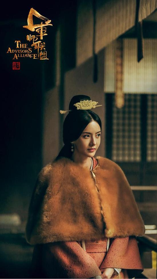 张芷溪曾在《军师联盟》里饰演甄宓吴秀波被爆婚外情,好多叔控女生不