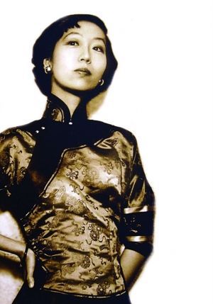 口红达人:你所不知道的另一个才女张爱玲的形象