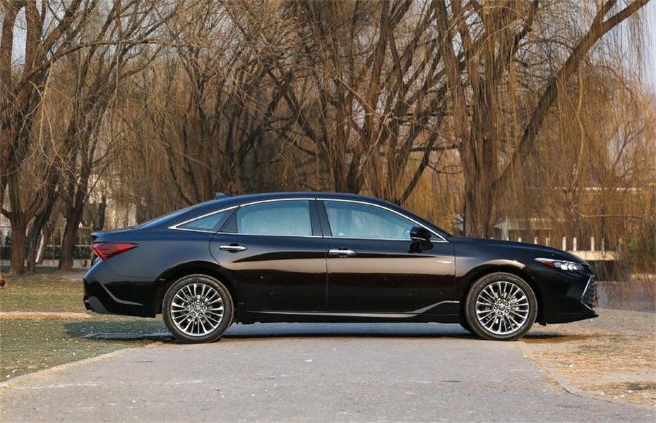 一汽丰田亚洲龙今晚上市!预售价23.98-28.98万,tnga架构打造