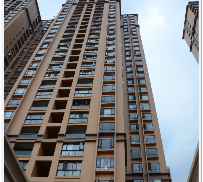 专家说房子不够住?白天高楼大厦威武,晚上黑灯瞎火如鬼城!