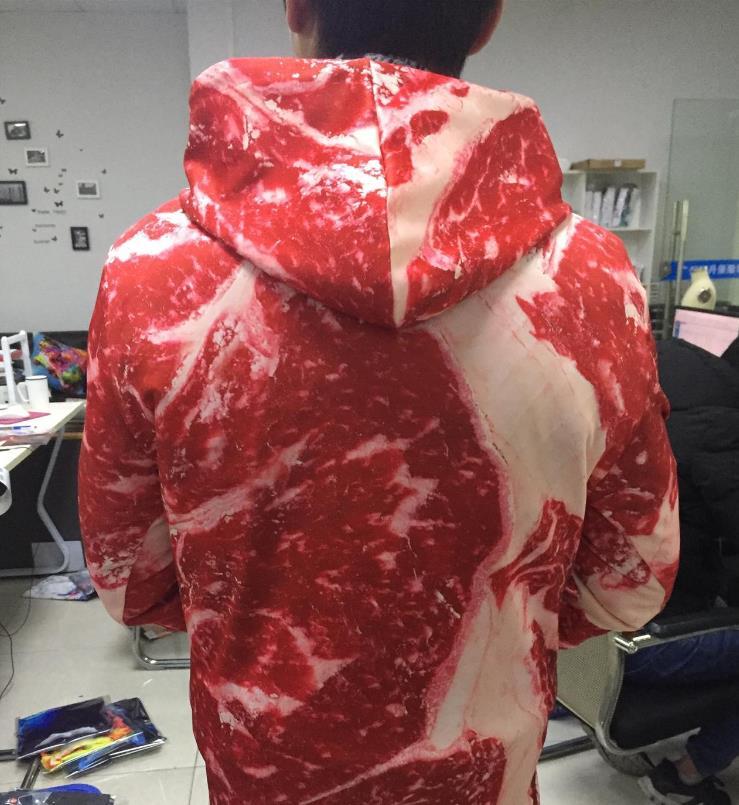 男人在网上买了一件五花肉衣服因为太逼真男人不敢穿出门