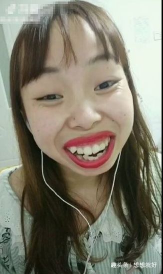 网红"嘟嘟姐"生活照公开,真是没对比就没伤害,网友:累了|网红|龅牙