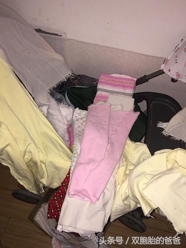 别再嫌弃你婆婆给宝宝准备五颜六色尿布了,比你买尿不湿好!