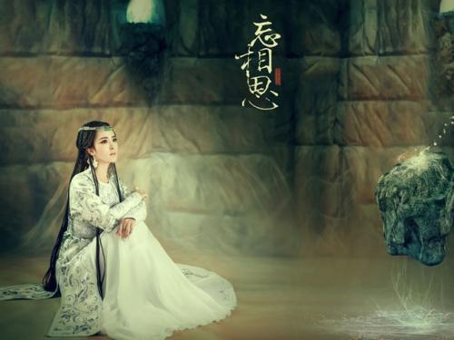 上学时要求背诵的"风乍起,吹皱一池春水",出处原来在这里|闺怨|女子