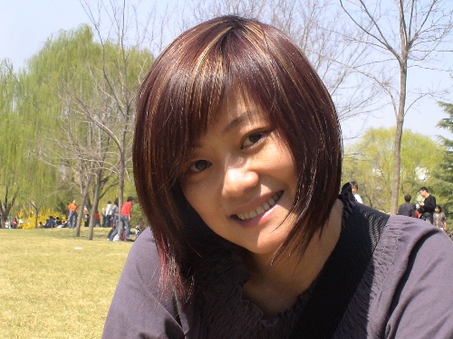 分手后生活艰辛,和女儿租房相依为命|月亮偷着哭|何静|女歌手_新浪网