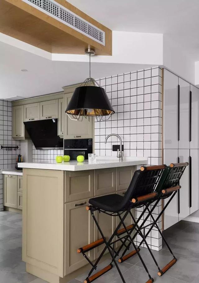 吧台隔断,l型卡座,花样背景墙